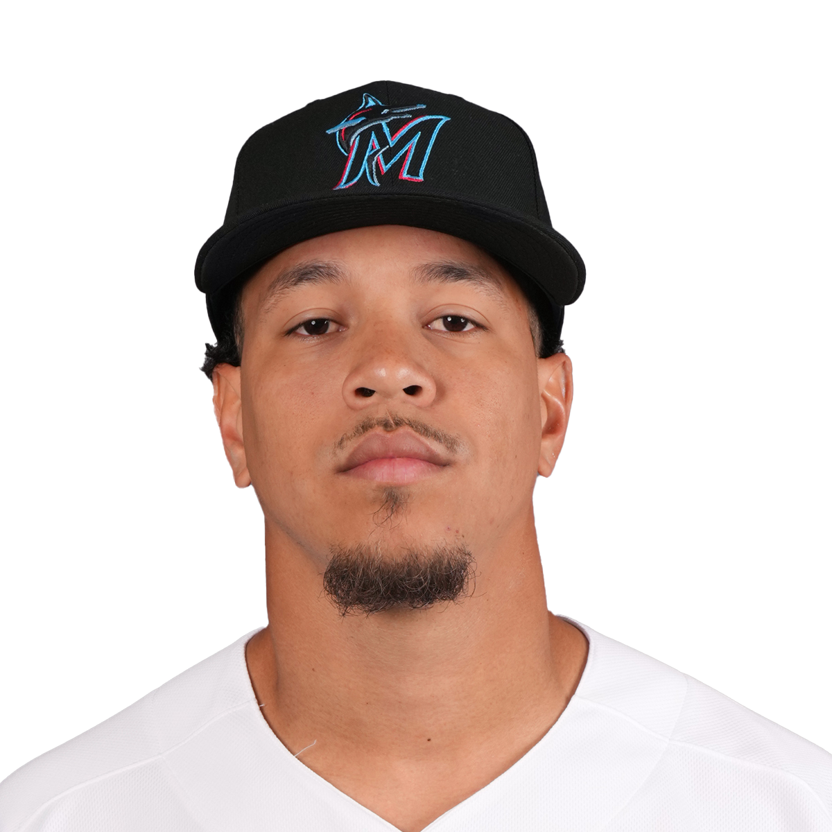 Heriberto Hernández headshot
